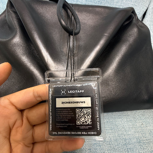 Bottega Veneta Smooth Calfskin Triangle Clutch Bag