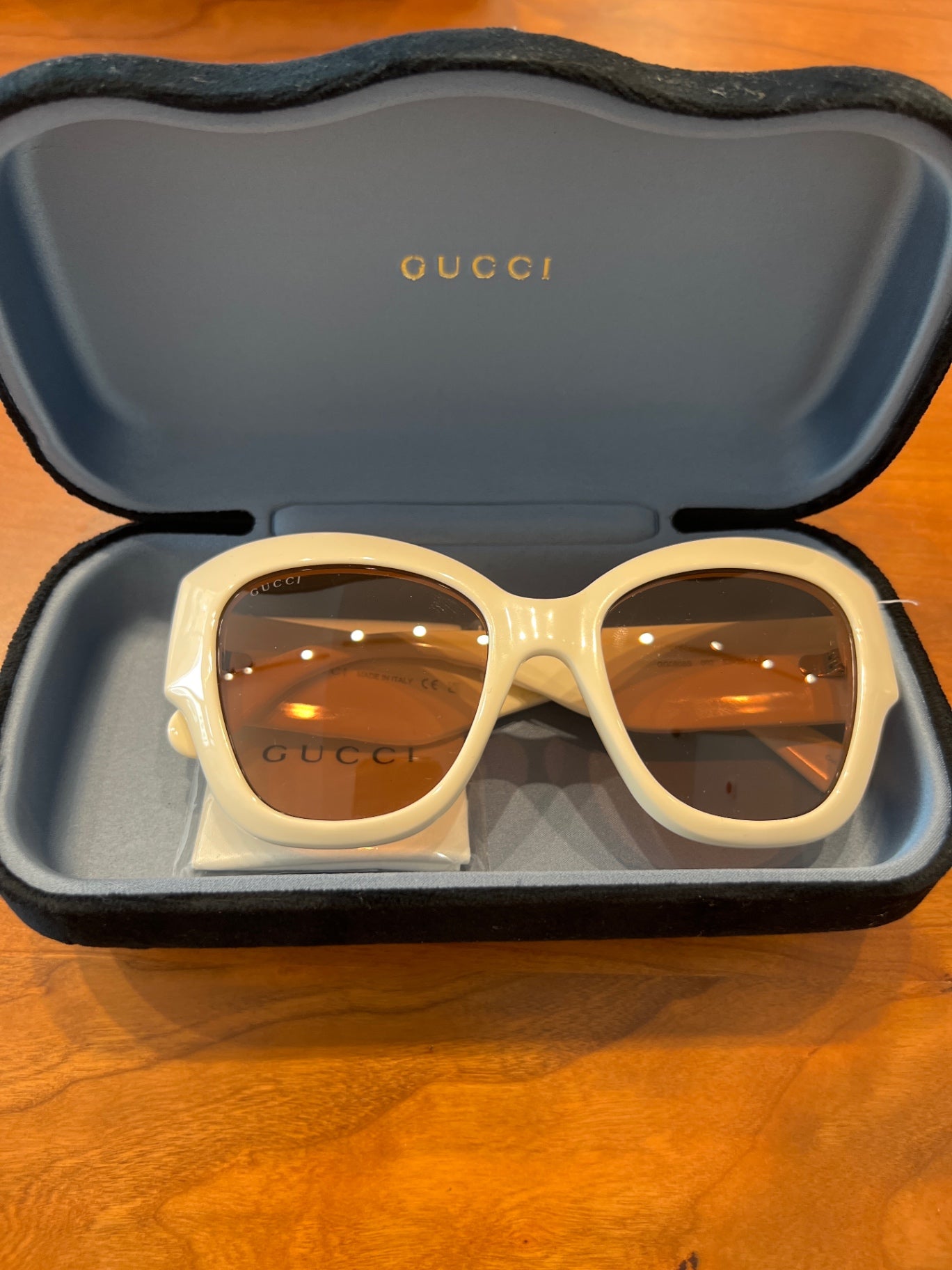 Gucci sunglasses