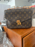 Louis Vuitton Monogram Pochette Metis cn3768