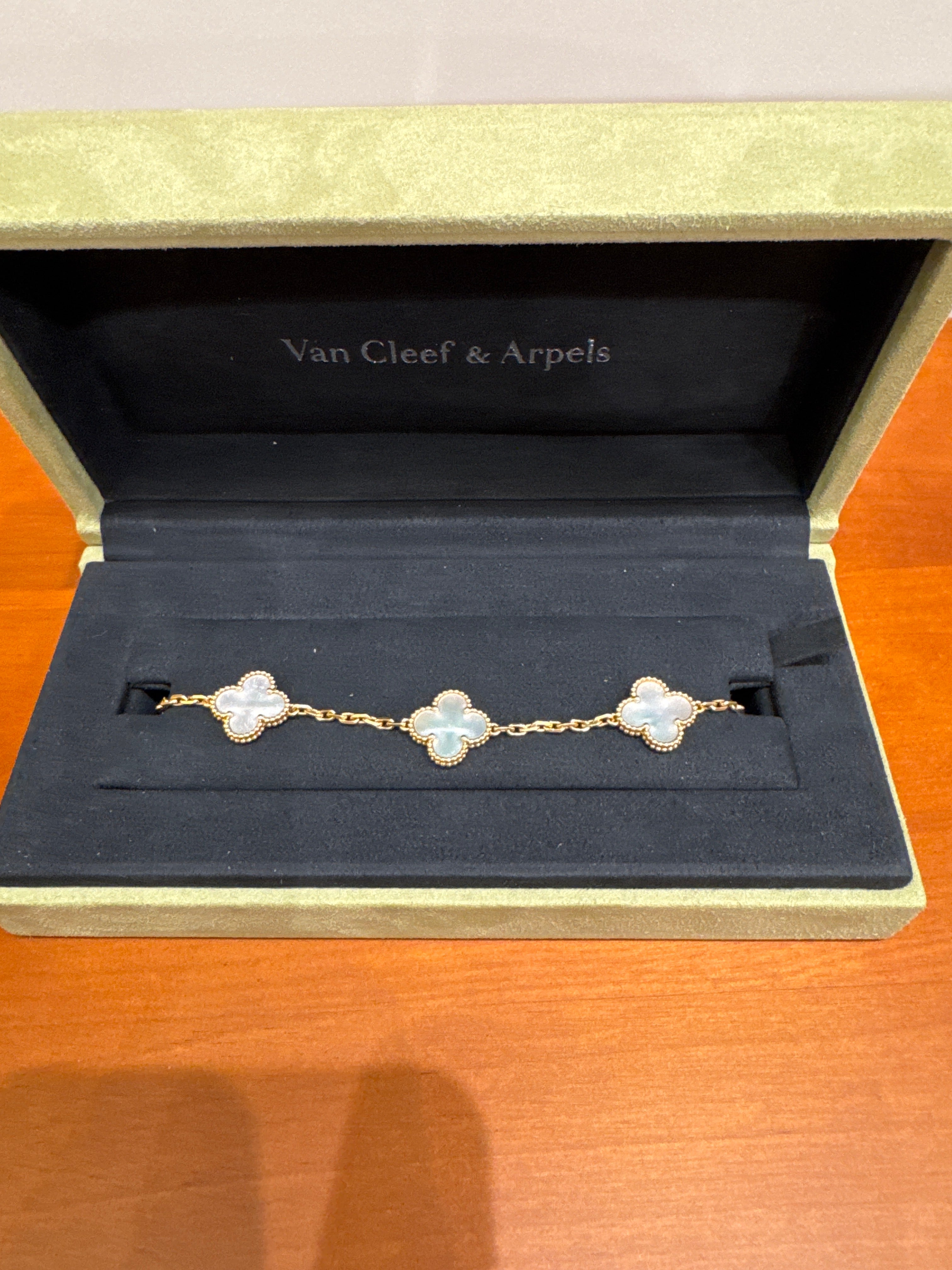 Van Cleef & Arpels Vintage Alhambra 5-motif bracelet