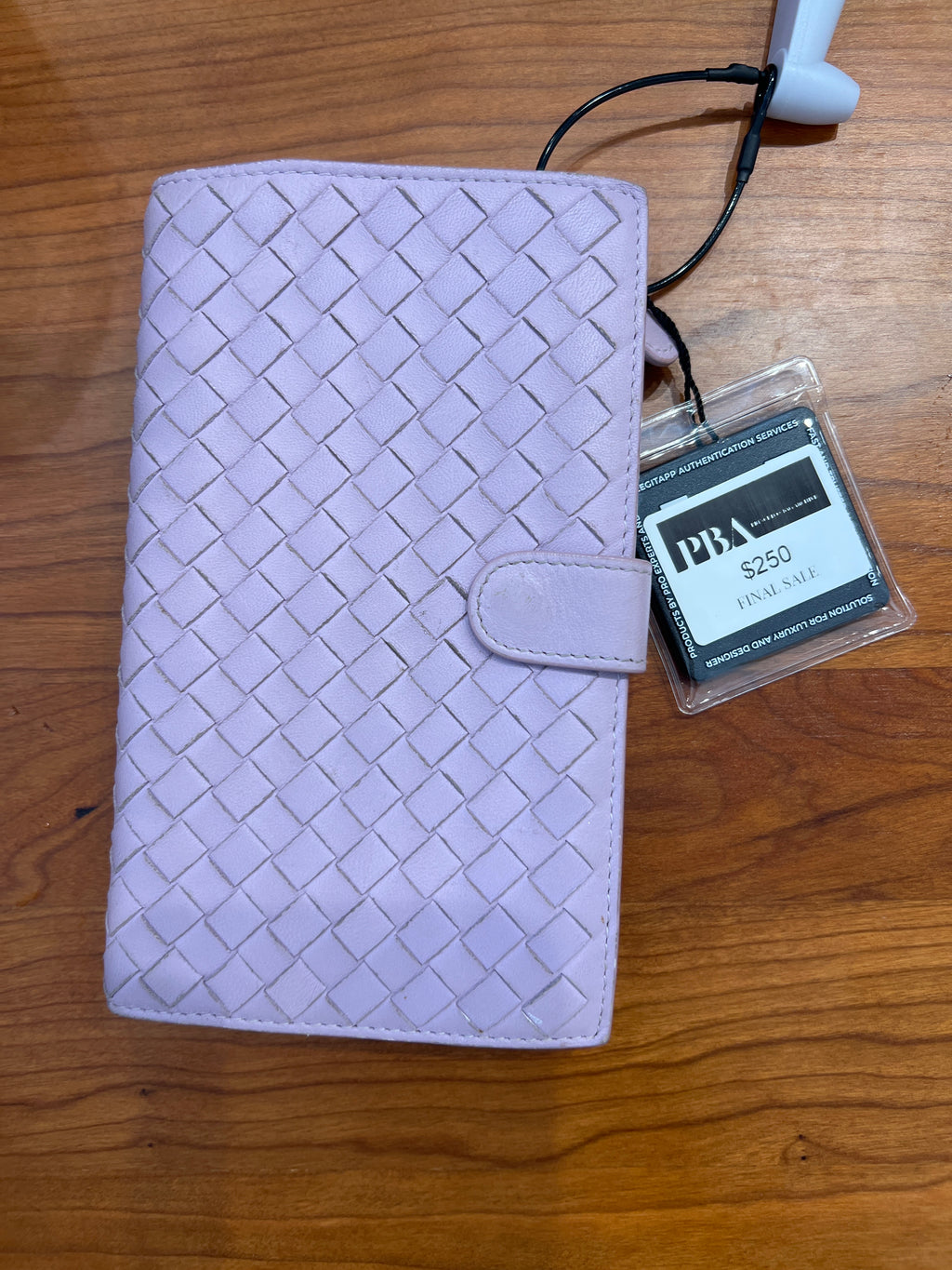 Bottega Veneta wallet