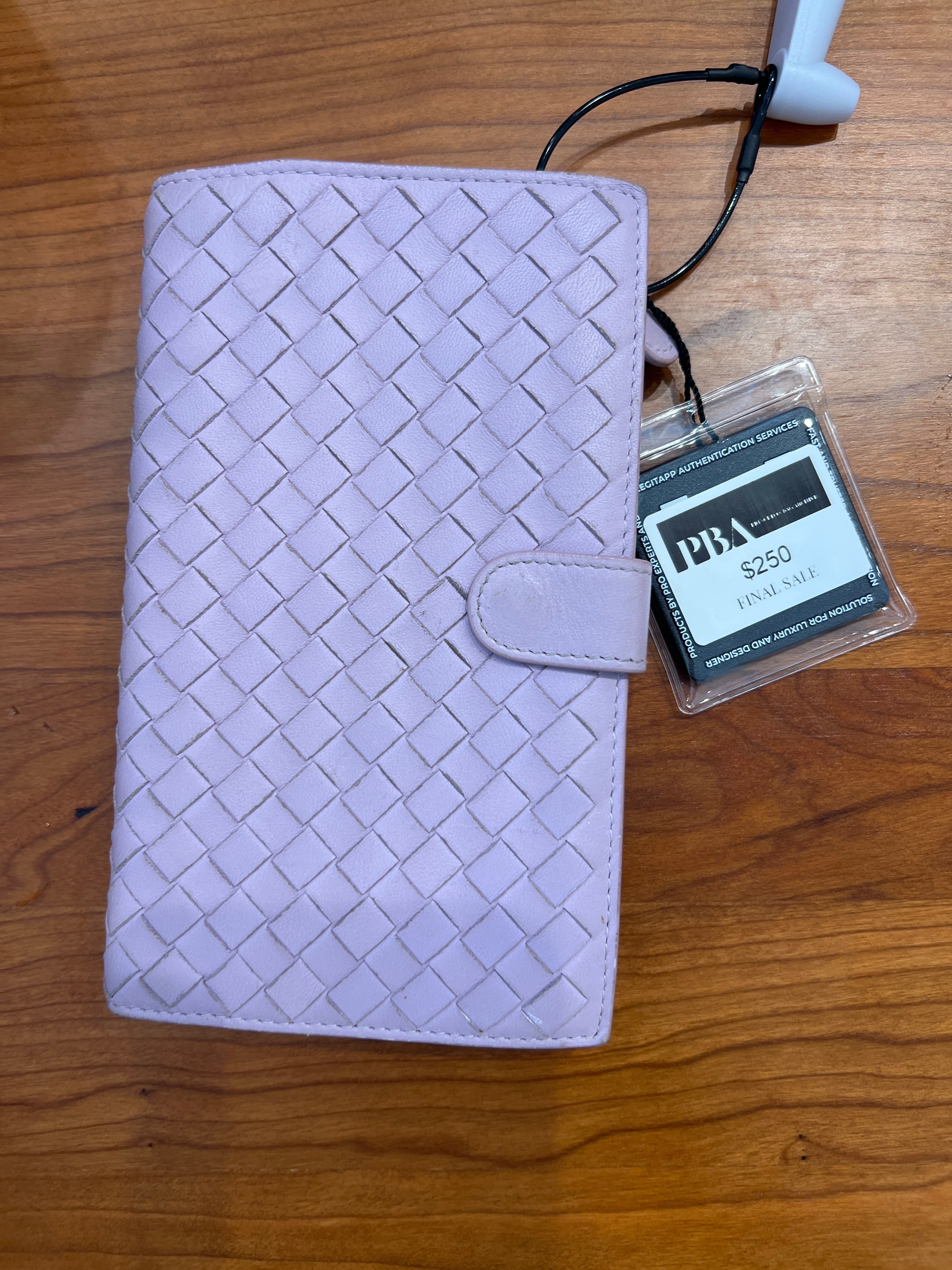 Bottega Veneta wallet