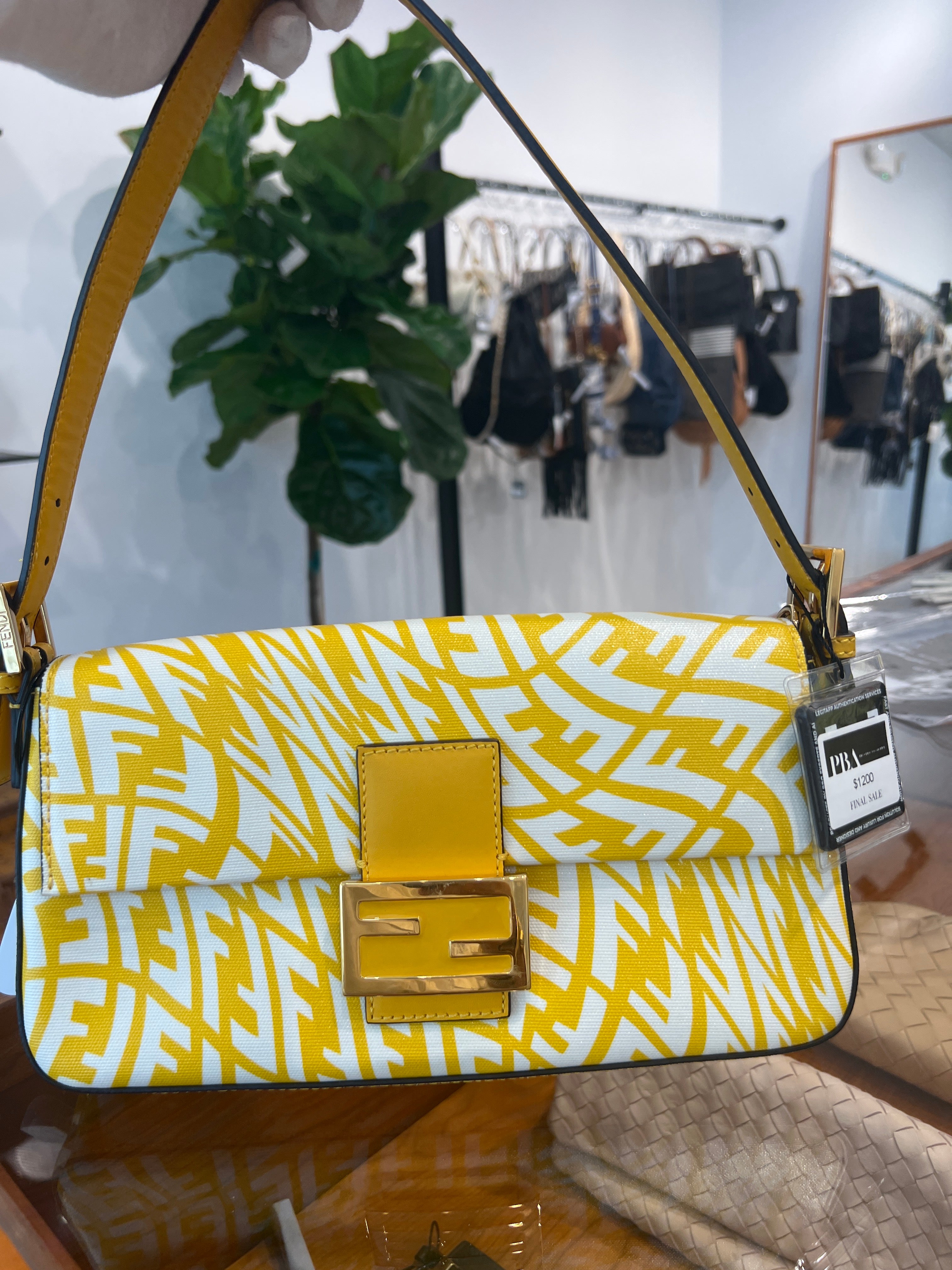 Fendi Baguette 1997 re-edition leather handbag