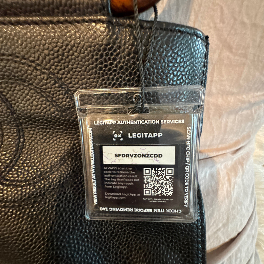 Chanel CC Caviar Wood
Top Handle Tote