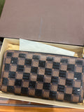 Louis Vuitton Damier Paillettes Zippy Wallet