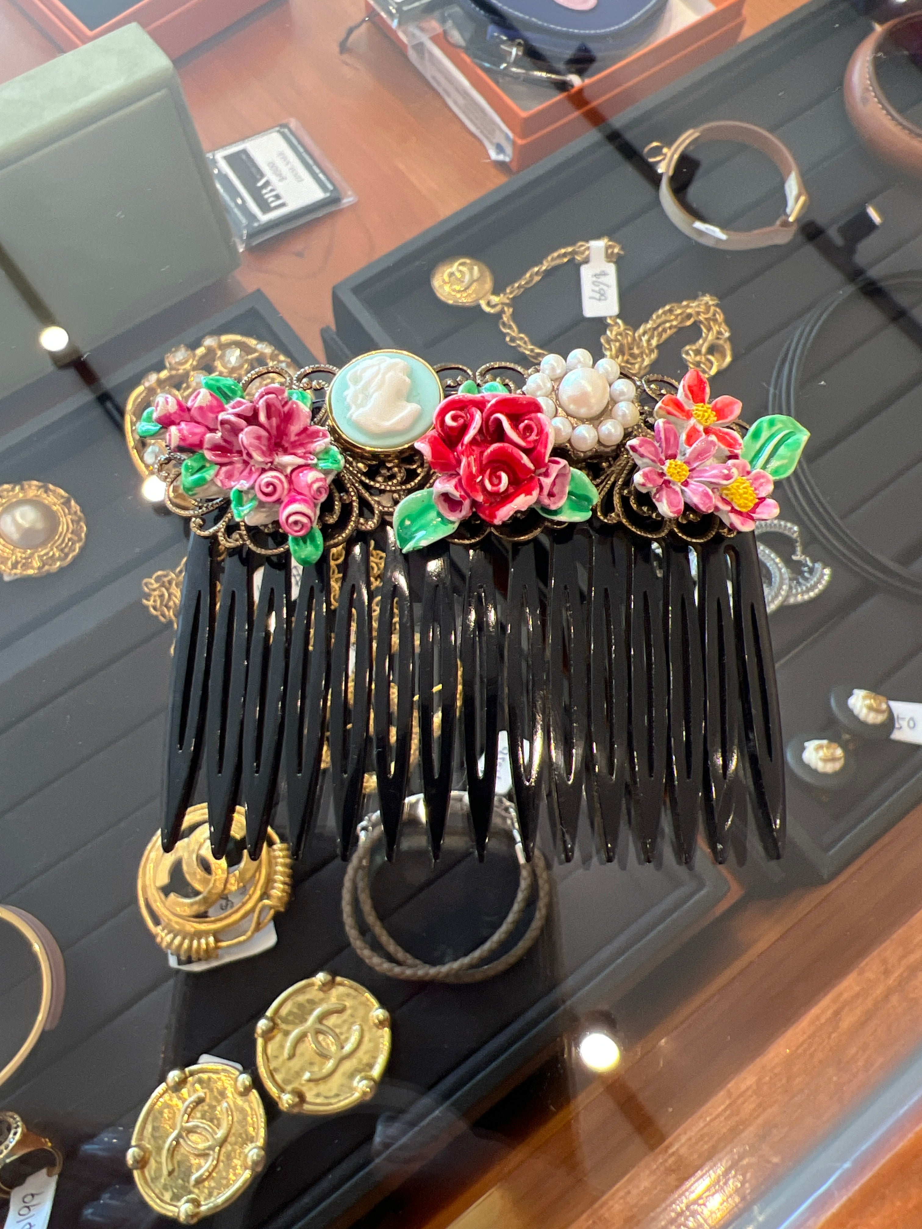 Dolce & Gabbana Pearl Flower Filigree Cameo Hair Clip Comb