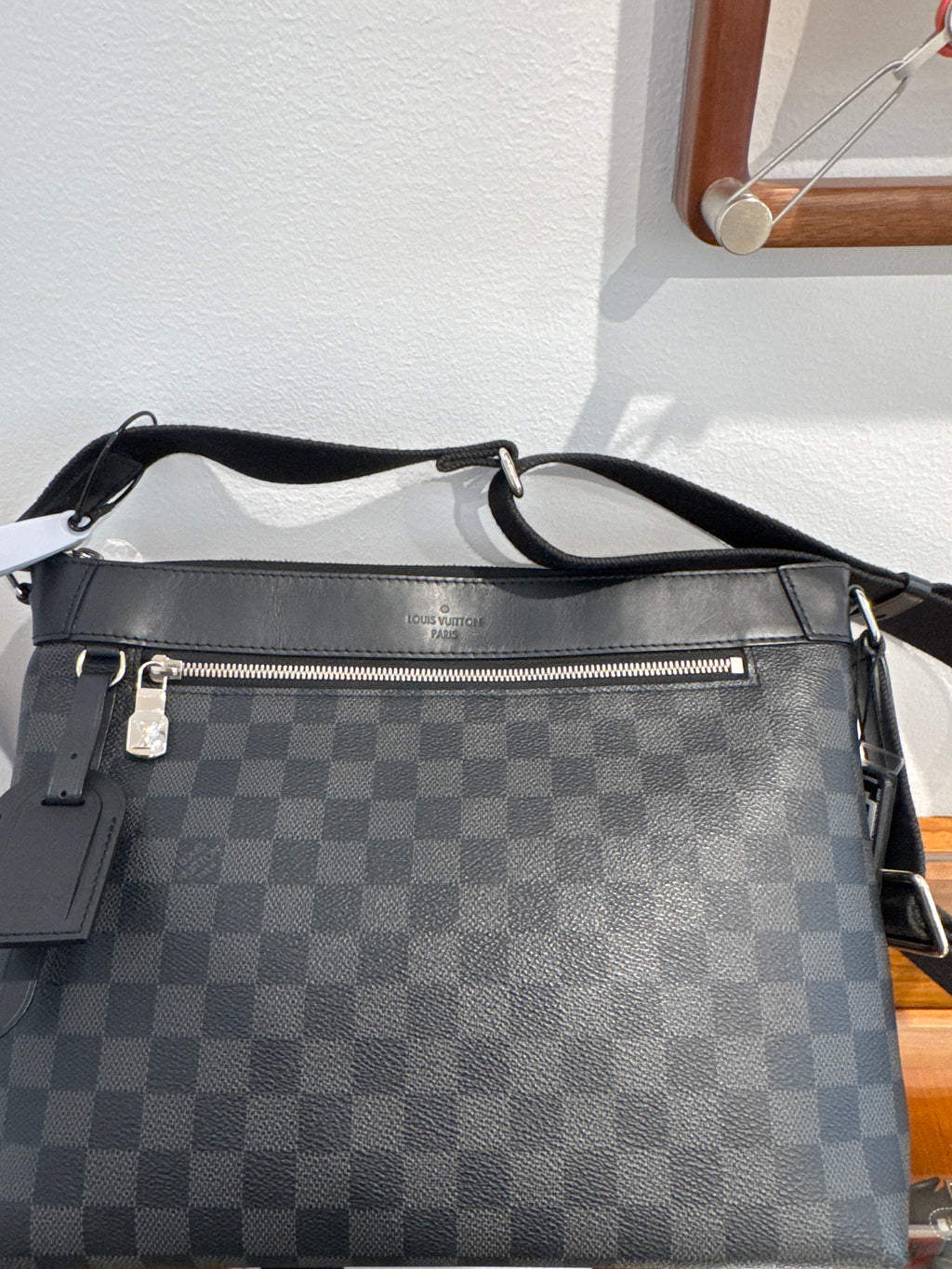 Louis Vuitton Damier Graphite Mick Messenger Bag