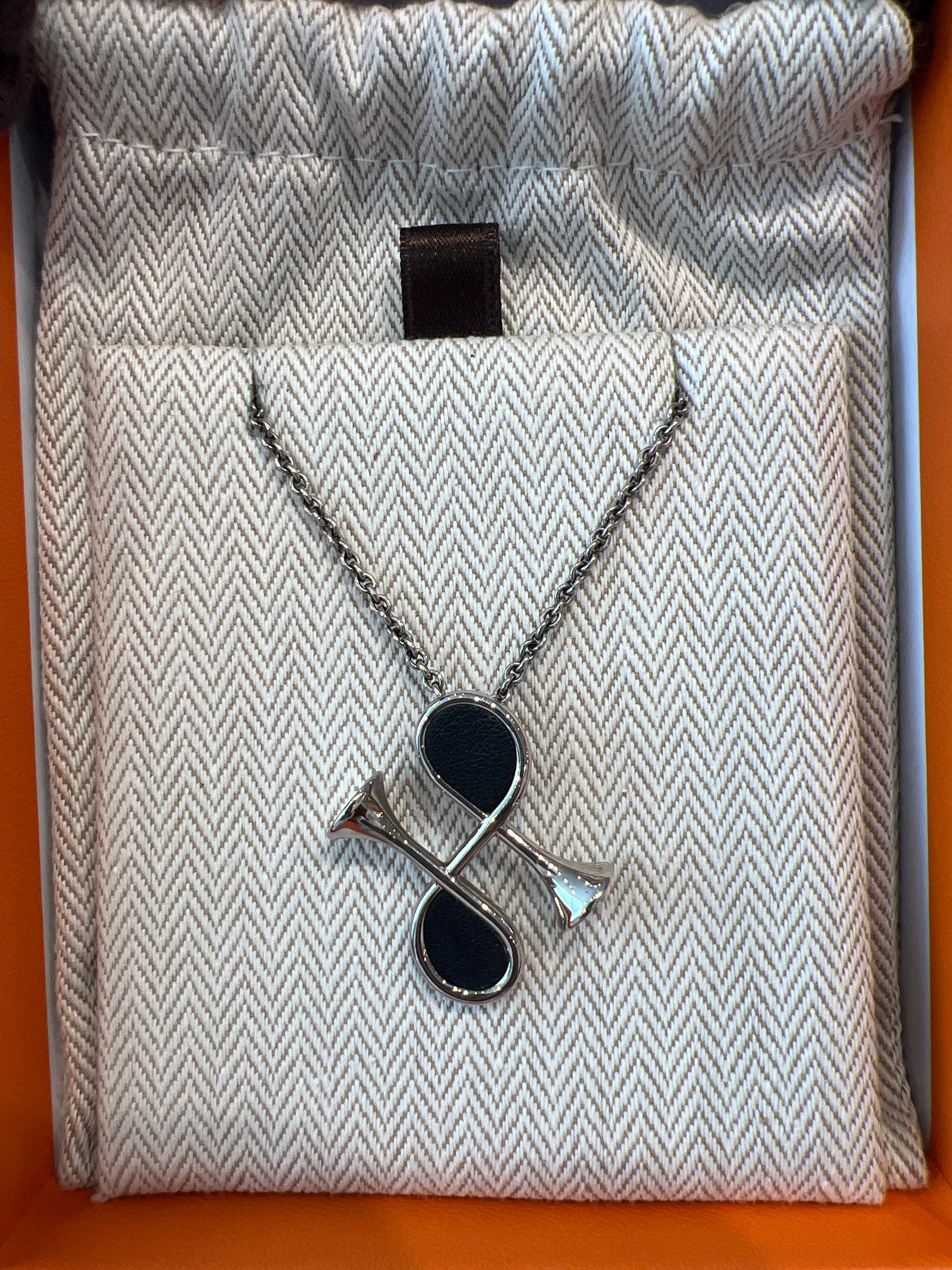 Hermes Cor H pendant necklace