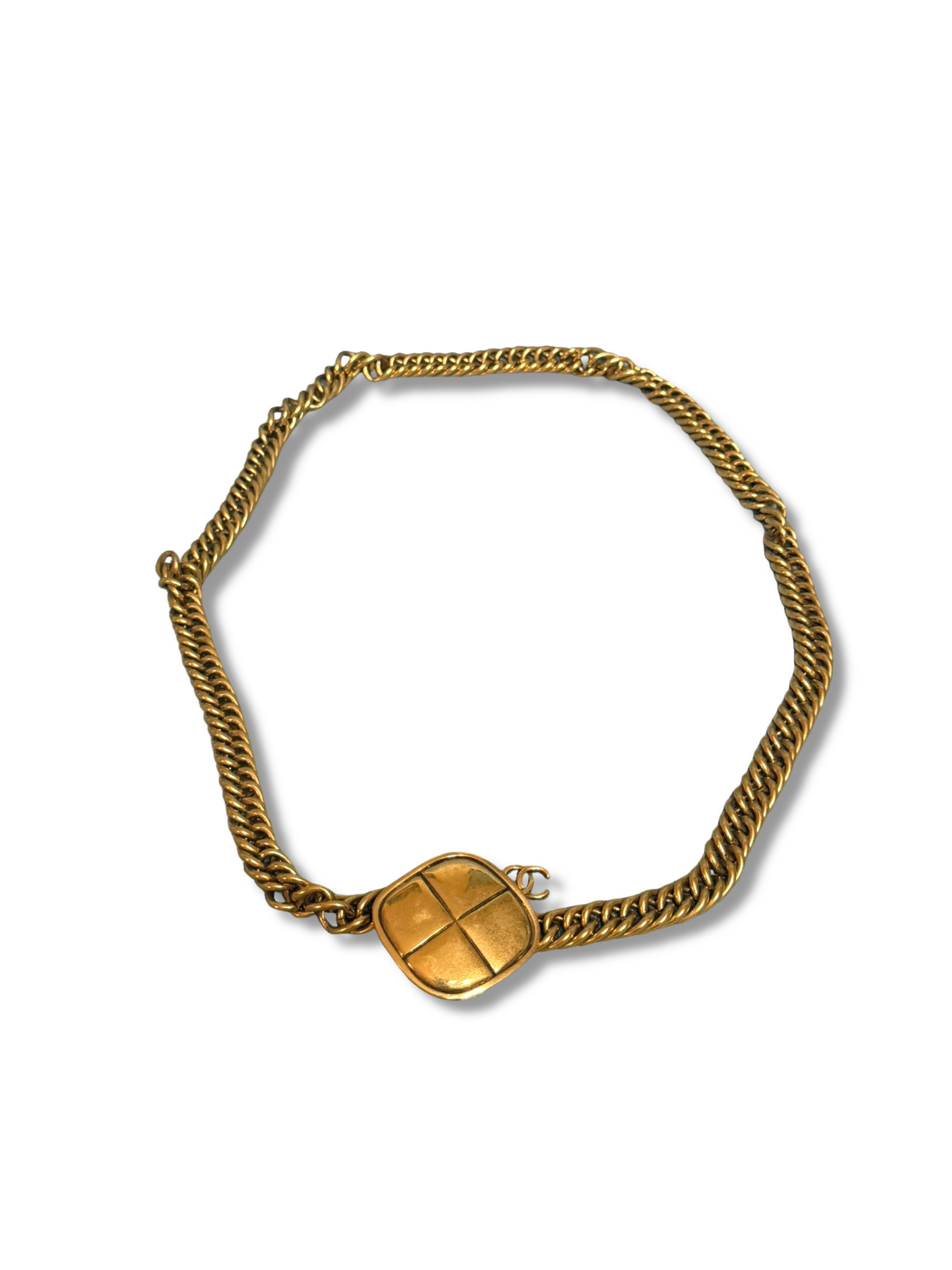 Chanel Vintage Gold Metal Quatrefoil CC Curb Chain Necklace