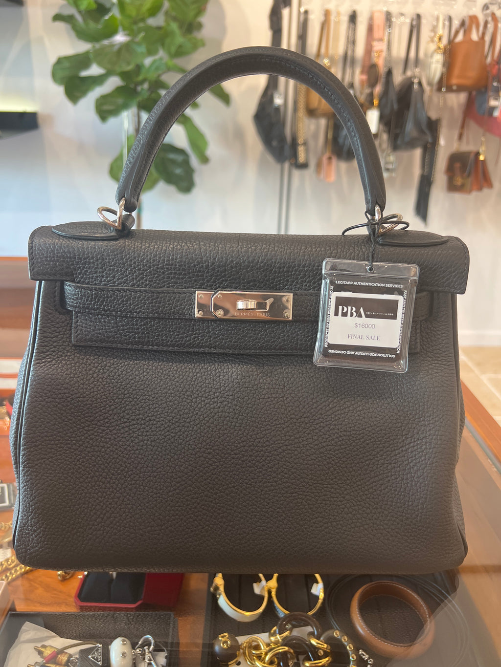 Hermes Kelly 28 in black Togo leather silver hardware