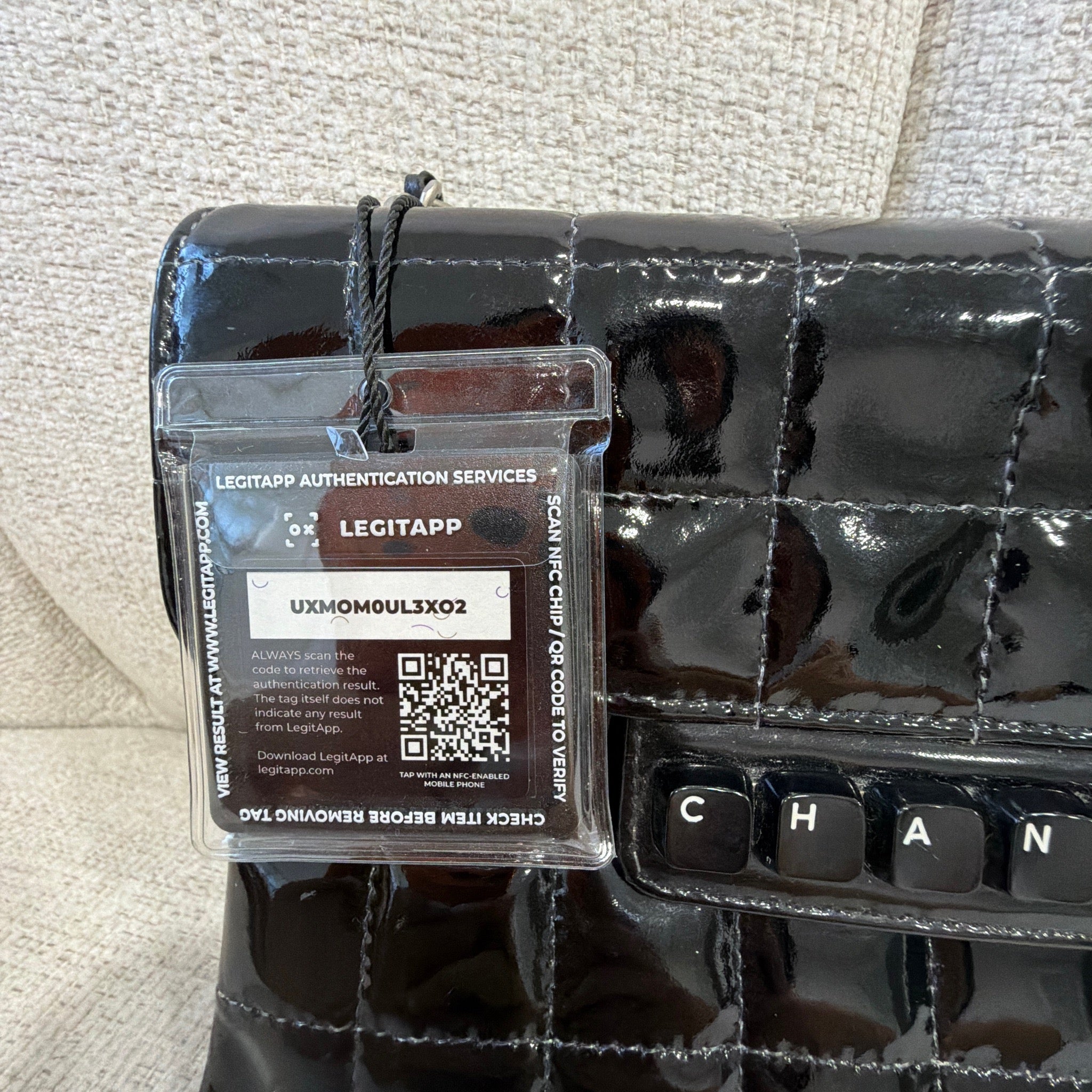 Chanel Patent Leather Chocolate Bar Flap Handbag