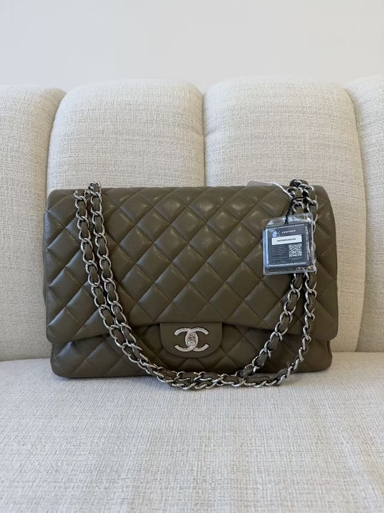 Chanel Caviar Quilted Classic Flap Shoulder Bag