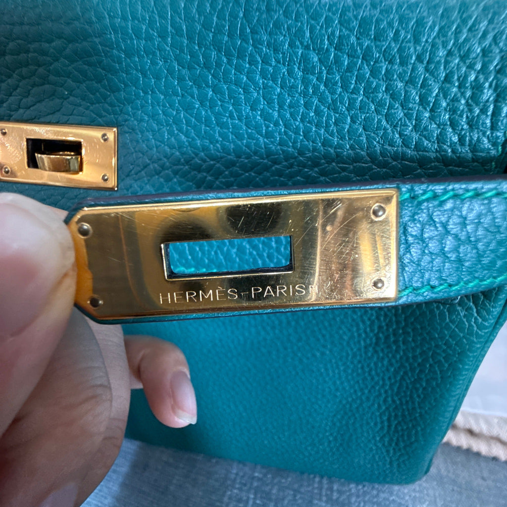 Hermès Kelly 28 Handbag Taurillon Clemence Leather Malachite